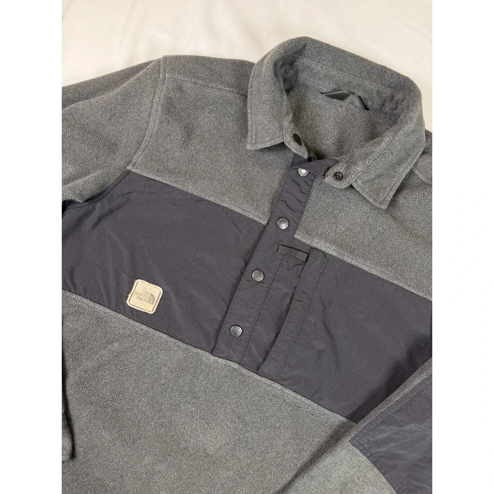The North Face Men's‎ Davenport Pullover Fleece Gray Black Long Sleeve Size M